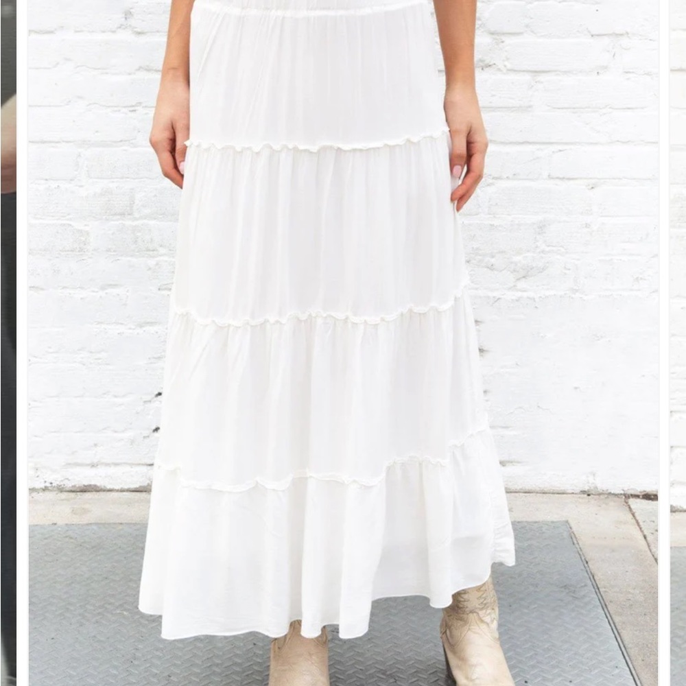 Izzy Skirt by Brandy Melville